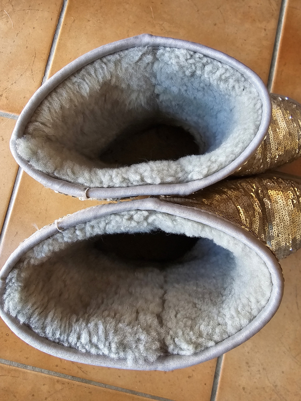 UGG Classic Short Sequined Boots - Picture 7 of 10